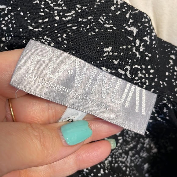 PLATINUM by DOROTHY SCHOELEN VTG AFRICAN cultural PRINT 2 piece skirt set size 4 - Picture 12 of 17